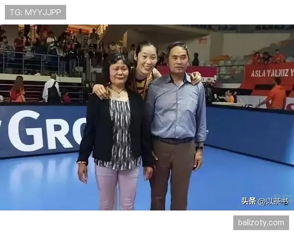 朱婷家里头那个豪车库，看一眼都不像中国！